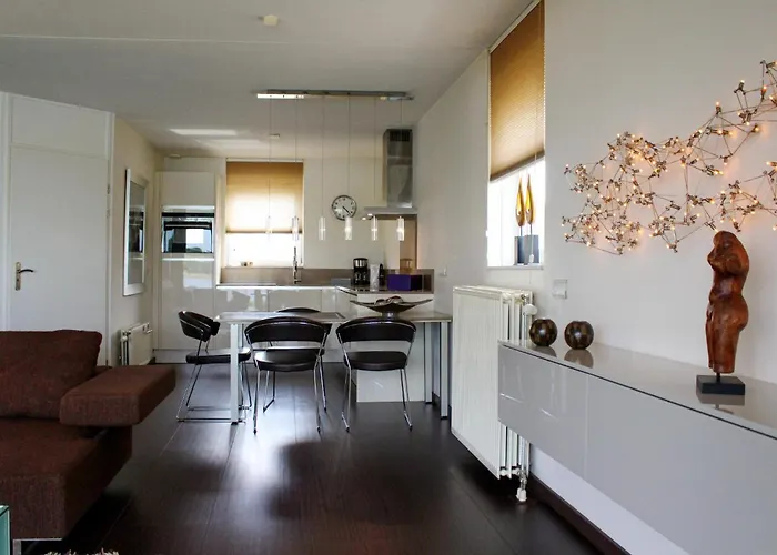 Porta Isola - Water Vakantiehuis *