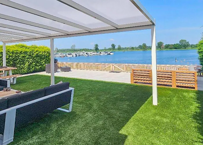 Vakantiehuis Porta Isola - Water *